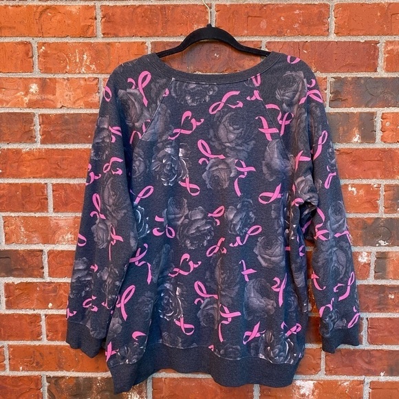 Torrid Strong 2 Pink Ribbon Gray Soft Fleece Crew Neck Sweatshirt Survivor - Picture 3 of 8